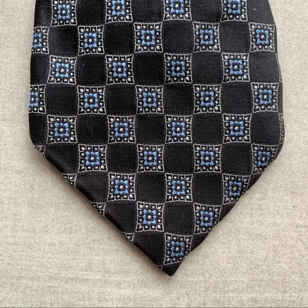 Brooks Brothers “Golden Fleece” Seven Fold Tie